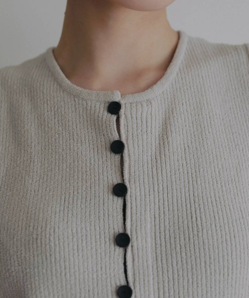 anuke（アンヌーク）の「anuke Americansleeve Mole Knit（ニット/セーター・レディース・オフホワイト/ブラック・FREE）」の9枚目の写真