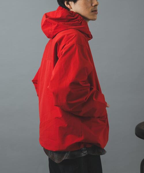 ITEMS URBANRESEARCH(アイテムズ アーバンリサーチ)の「ハイカウント スナップボタン フーディジャケット(ブルゾン・メンズ・レッド/ネイビー/ベージュ・LARGE/MEDIUM)」の5枚目の写真