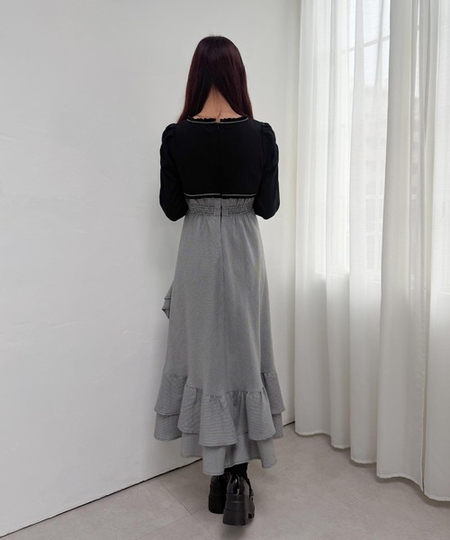 couture BY ROJITA(クチュールバイロジータ)の「テレコドッキングアシメティアードワンピース(ワンピース・レディース・グレー/ブラック・FREE)」の22枚目の写真