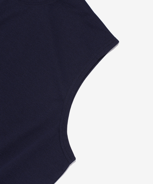 NINETYMINUTES(ナインティーミニッツ)の「フットボールクラブ クレスト ドライフロー スリーブレス(ネイビー)(Tシャツ/カットソー・メンズ・その他・X-LARGE/2XL)」の4枚目の写真