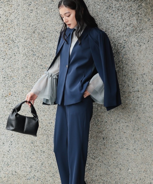 Callarus(カラルス)の「【セットアップ】2WAYデザインカラーレスジャケットパンツスーツ(スーツセット・レディース・グレイッシュベージュ/ネイビー/ブラック・S/M/L/LL/3L)」の21枚目の写真