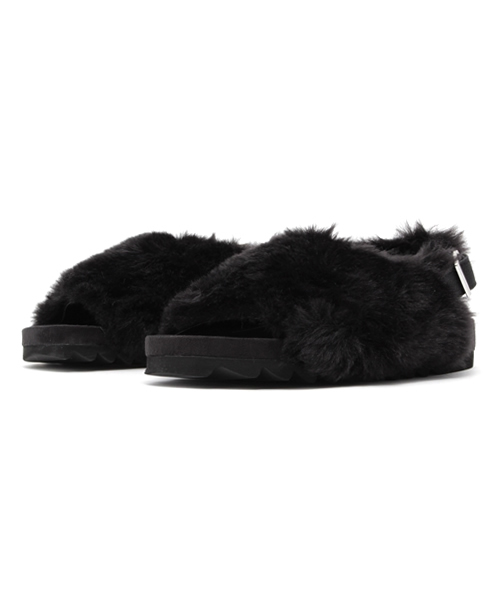 Casselini（キャセリーニ）の「CASSELINI/キャセリーニ/Fur Sandal（サンダル・レディース・アイボリー/ブラック/グレー・23.5/23/24.5/24）」の2枚目の写真