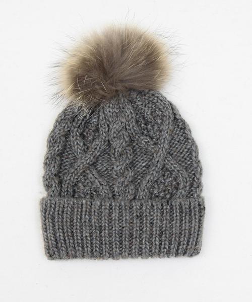 BEAUTY&YOUTH UNITED ARROWS（ビューティーアンドユースユナイテッドアローズ）の「BY∴ ファーポンポンケーブルニットキャップ -2WAY-◆（ニットキャップ/ビーニー・レディース・グレー/ナチュラル・FREE）」の3枚目の写真