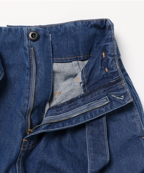 MOUSSY（マウジー）の「HIGH WAIST WIDE PT（デニムパンツ・レディース・ブルー/ホワイト・1/0/2）」の10枚目の写真