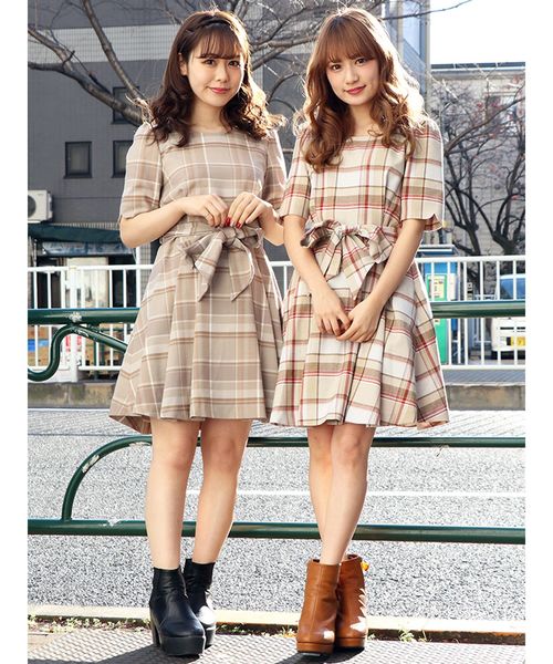 dazzlin（ダズリン）の「ウエストリボンチェックワンピース
