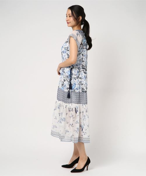 Desigualデシグアル 着物風 前あき ワンピース ドレスサイズ36 美品 Desigual デシグアル ワンピース長袖 SHENZHEN （ピンク/レッド