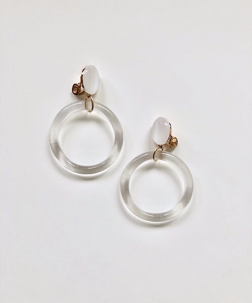 TIMELESS&THREE(タイムレスアンドスリー)の「デザインマーブルイヤリング(イヤリング・レディース・A/B/C/D/E/F/G/H/I/J/Q/M/U/R/O/P/N/K/S/L/T/W/X/Y/その他1/V/Z/その他2/その他3/その他4/その他6/その他5・FREE)」の9枚目の写真