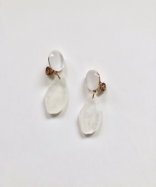 TIMELESS&THREE(タイムレスアンドスリー)の「デザインマーブルイヤリング(イヤリング・レディース・A/B/C/D/E/F/G/H/I/J/Q/M/U/R/O/P/N/K/S/L/T/W/X/Y/その他1/V/Z/その他2/その他3/その他4/その他6/その他5・FREE)」の11枚目の写真