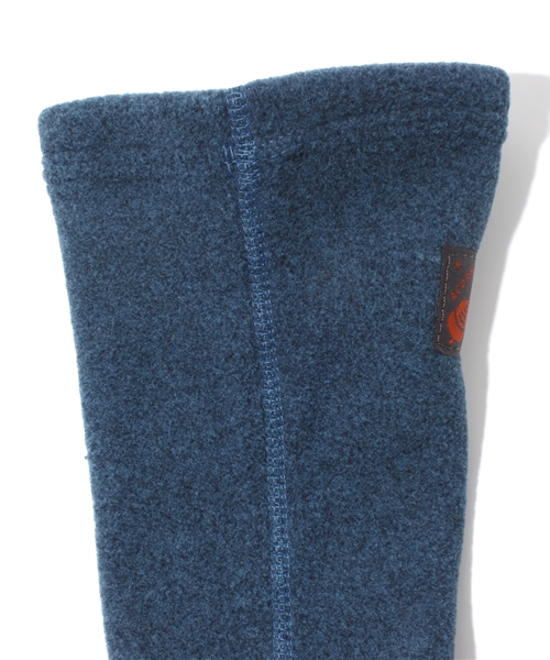 SHIPS JET BLUE（シップスジェットブルー）の「ACORN：フリース　ソックス(ソリッド)（ソックス/靴下・メンズ・チャコールグレー/ブラック/ブルー・ONE SIZE）」の4枚目の写真