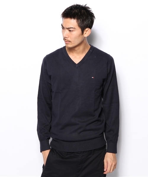 TOMMY HILFIGER（トミーヒルフィガー）の「13FH-PACIFIC V-NECK SWEATER（ニット/セーター・メンズ・ホワイト/ブラック/グレー/グリーン/ブルー/ネイビー/イエロー/レッド/オレンジ/ダークグレー・SMALL/MEDIUM/LARGE/X-LARGE）」の6枚目の写真