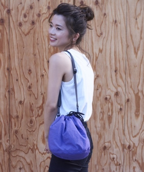 CONTROL FREAK / CTFK（コントロールフリーク）の「ナイロンミリタリー巾着（ショルダーバッグ・レディース・ブラック/カーキ/パープル・FREE）」の3枚目の写真