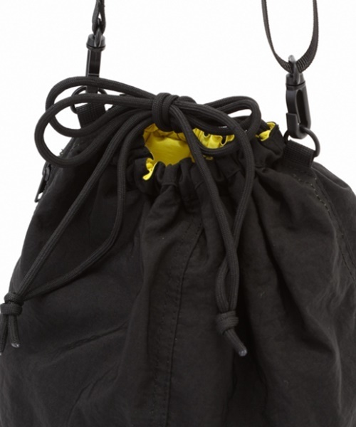 CONTROL FREAK / CTFK（コントロールフリーク）の「ナイロンミリタリー巾着（ショルダーバッグ・レディース・ブラック/カーキ/パープル・FREE）」の8枚目の写真