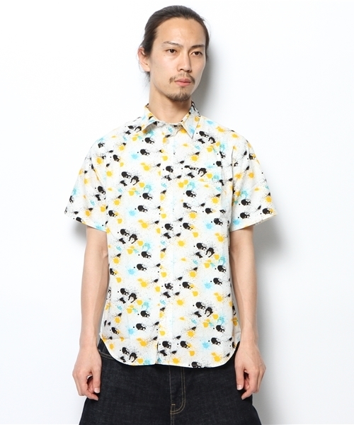 WEGO（ウィゴー）の「WEGO/ペイントパターン半袖シャツ（シャツ/ブラウス・メンズ・ホワイト/ホワイト系その他・MEDIUM/LARGE）」の4枚目の写真