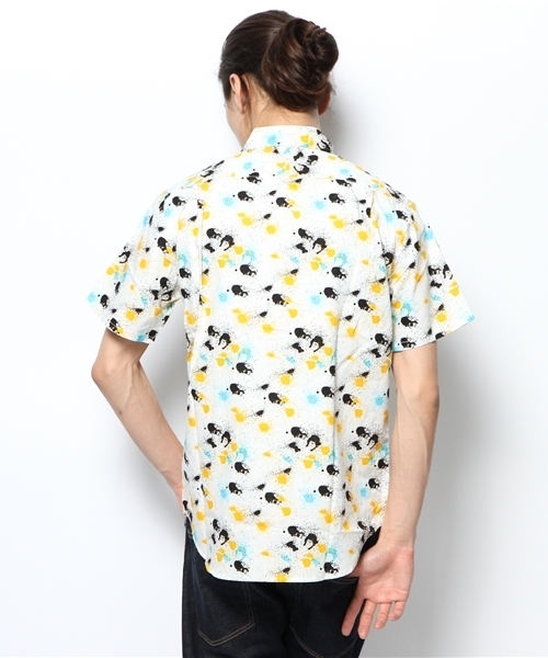 WEGO（ウィゴー）の「WEGO/ペイントパターン半袖シャツ（シャツ/ブラウス・メンズ・ホワイト/ホワイト系その他・MEDIUM/LARGE）」の6枚目の写真