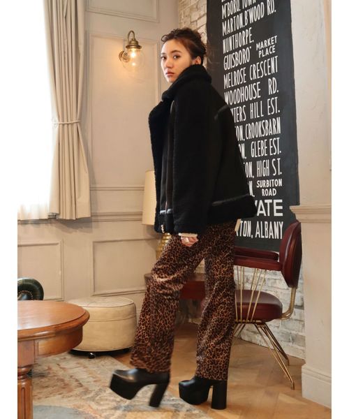 EVRIS(エヴリス)の「シームレザーライクチャンキーブーツ(ブーツ・レディース・ブラック/ブラウン・SMALL/MEDIUM/LARGE)」の18枚目の写真