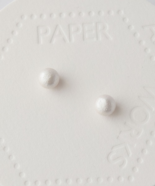 tone(トーン)の「【PAPER ART WORKS】pearl dot S(ピアス(両耳用)・レディース・ホワイト・FREE)」の3枚目の写真