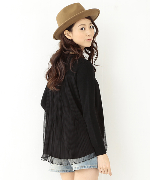 Ray BEAMS（レイビームス）の「Ray BEAMS / プリーツ チュールバック プルオーバー（ニット/セーター・レディース・シルバー/ブラック・ONE SIZE）」の2枚目の写真