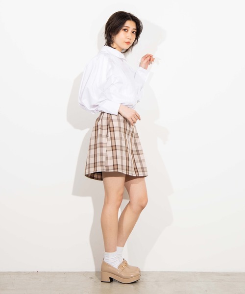 WEGO(ウィゴー)の「WEGO/2wayパールボタンタックスリーブブラウス(シャツ/ブラウス・レディース・オフホワイト・FREE)」の3枚目の写真