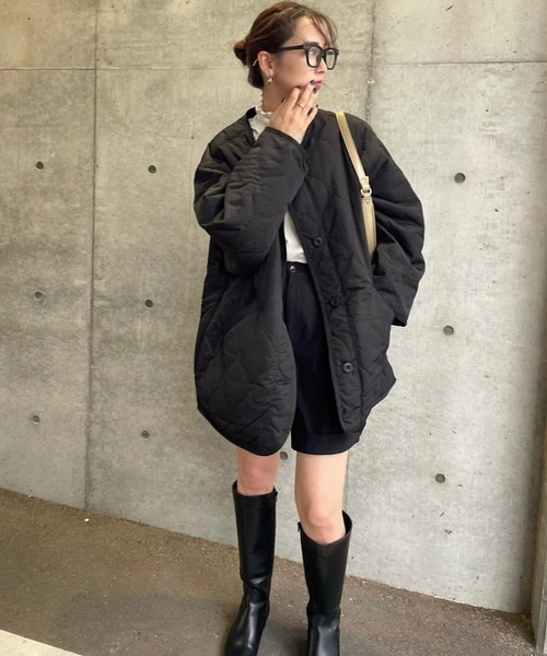andme（アンドミー）の「オーバーサイズノーカラーキルティングジャケット（ノーカラージャケット・レディース・ブラック/カーキ/ブラウン系その他/アイボリー/グレイッシュベージュ/ライトカーキ・M/L/S）」の10枚目の写真