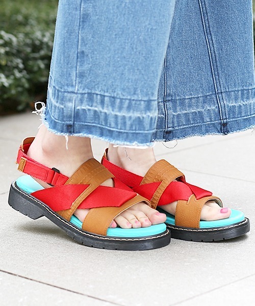 チチカカ（チチカカ）の「コンビベルトサンダル（サンダル・レディース・ブラック/キャメル・MEDIUM/LARGE）」の18枚目の写真