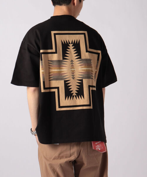 PENDLETON(ペンドルトン)の「【PENDLETON/ペンドルトン】Back Print Tee ビッグシルエット Tシャツ(Tシャツ/カットソー・メンズ・オフホワイト/ベージュ/ターコイズブルー/ライトパープル/チャコールグレー/ブラック・M/L)」の3枚目の写真