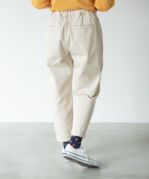 MERLOT（メルロー）の「ヘビーツイル＆デニムテーパードパンツ（デニムパンツ・レディース・ネイビー/ナチュラル・FREE）」の17枚目の写真