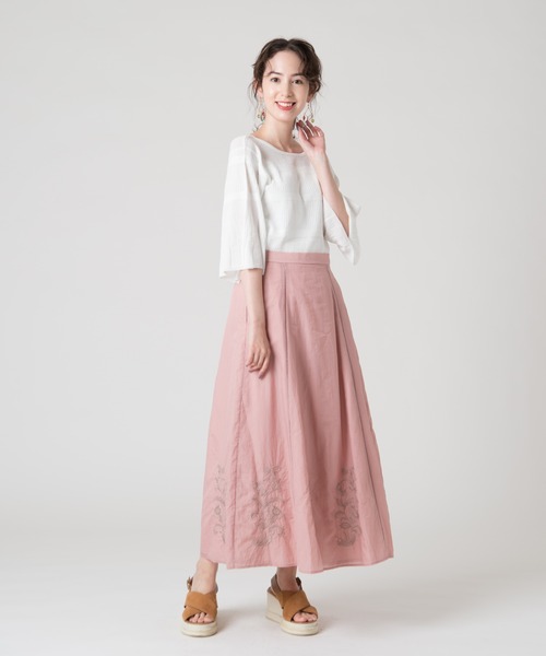 LAYMEE(レイミー)の「Embroy SK / エンブロイスカート(スカート・レディース・ホワイト/ネイビー/ピンク・FREE)」の17枚目の写真