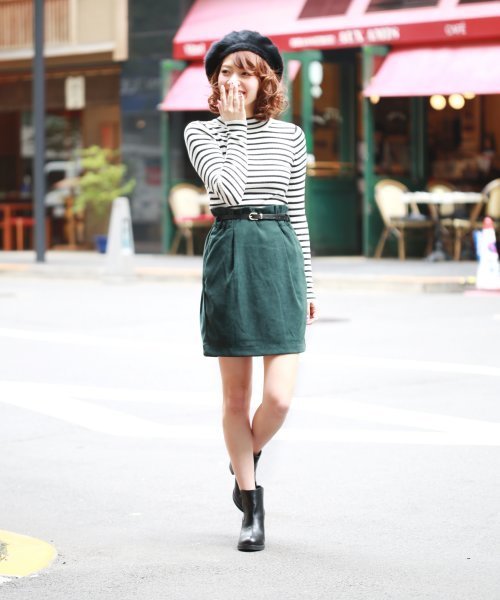 Heather（ヘザー）の「キモウタックコクーンスカート  554821（スカート・レディース・マスタード/レッド/グリーン/ブルー/ブラック・MEDIUM/SMALL）」の15枚目の写真