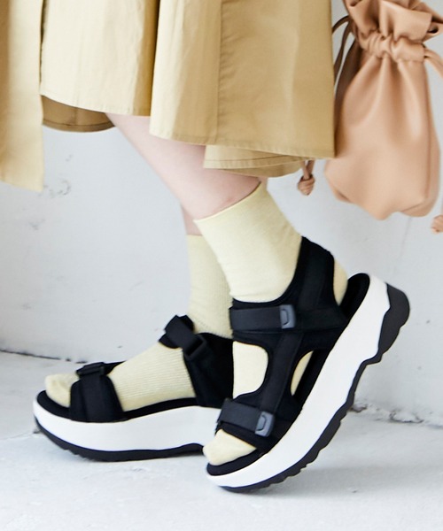 Realta（レアルタ）の「Realta(レアルタ) メッシュベルトのダブルベルトベルクロ厚底スポーツ サンダル（サンダル・レディース・ブラック/グレー・S/M/L/LL）」の8枚目の写真