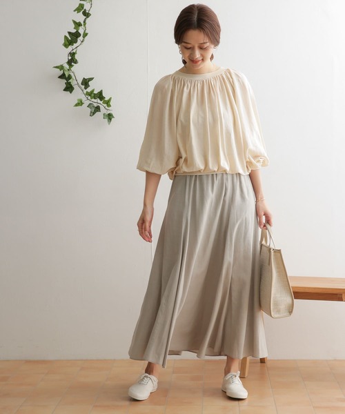 URBAN RESEARCH DOORS（アーバンリサーチドアーズ）の「ハイツイストコットンギャザーニット（ニット/セーター・レディース・ブラック/アイボリー/モカ・ONE）」の5枚目の写真