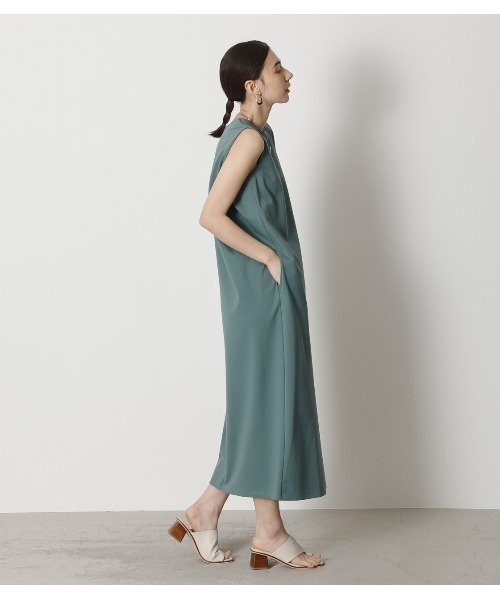 crie conforto（クリーコンフォルト）の「e.line タックカバーノースリーブワンピース（ワンピース・レディース・ブラック/ベージュ/グリーン・FREE）」の15枚目の写真