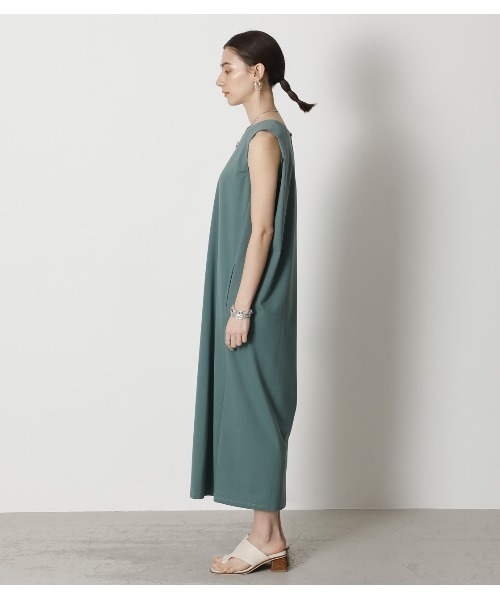 crie conforto（クリーコンフォルト）の「e.line タックカバーノースリーブワンピース（ワンピース・レディース・ブラック/ベージュ/グリーン・FREE）」の12枚目の写真