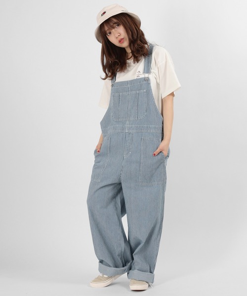 make a ray!（メイク ア レイ！）の「ワイドシルエット オーバーオール ヒッコリー ストライプ サロペット/オールインワン（サロペット/オーバーオール・レディース・オフホワイト/ブルー系その他・M/L）」の2枚目の写真