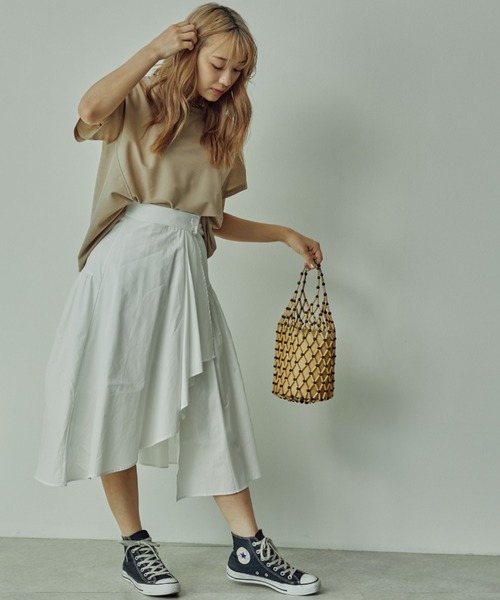 toucher du brise（トゥシェドブリーズ）の「アシメヘムフレアスカート（スカート・レディース・ブラック/ホワイト・M）」の6枚目の写真