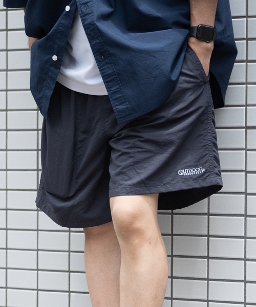 OUTDOOR PRODUCTS(アウトドアプロダクツ)の「【3】〔OUTDOOR PRODUCTS / アウトドアプロダクツ〕水陸両用ナイロンバギーショートパンツ(その他パンツ・メンズ・マスタード/ベージュ/パープル/ブラック/その他2/その他/その他1/エメラルドブルー/グリーン/モカ/ライトイエロー/ライトパープル/ライトオレンジ系/イエロー系その他/パープル系その他/ブラック系その他/グリーン系その他/チャコールグレー/ネイビー・LARGE/MEDIUM/X-LARGE/120)」の4枚目の写真