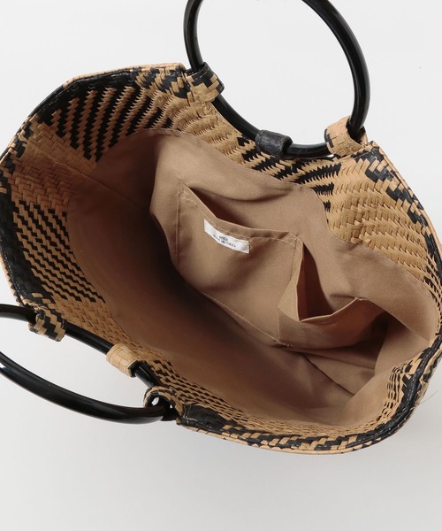 RODE SKO(ロデスコ)の「ANITA 柄かごバッグ(トートバッグ・レディース・ホワイト/ブラック・ONE)」の12枚目の写真