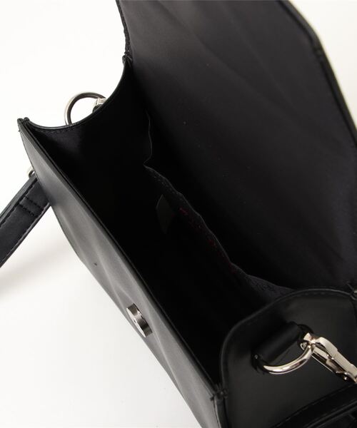 LOVETOXIC（ラブトキシック）の「合皮チェーンショルダーバッグ（ショルダーバッグ・キッズ・ベージュ/ピンク/ブラック・FREE）」の8枚目の写真