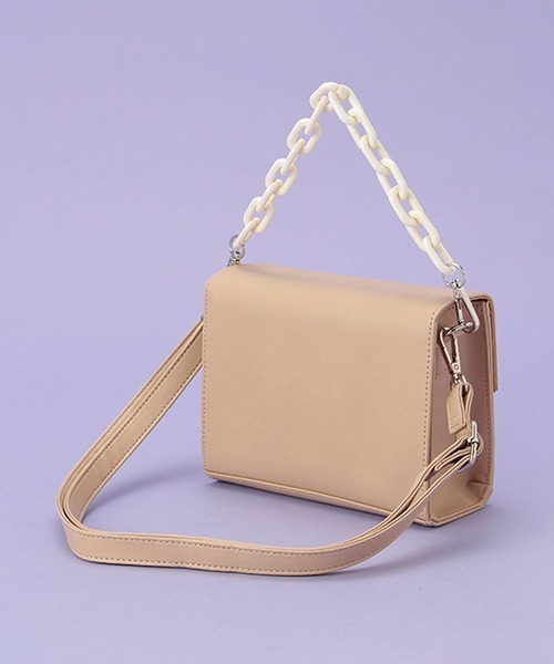 LOVETOXIC（ラブトキシック）の「合皮チェーンショルダーバッグ（ショルダーバッグ・キッズ・ベージュ/ピンク/ブラック・FREE）」の4枚目の写真