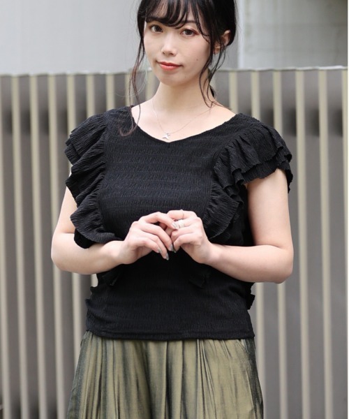 ARCANUM DESIGN（アルカナムデザイン）の「ARL V-NECKダブルフリルトップス（Tシャツ/カットソー・レディース・ホワイト/ブラック/グレー・FREE）」の2枚目の写真