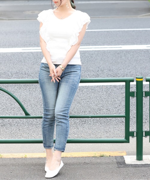 ARCANUM DESIGN（アルカナムデザイン）の「ARL V-NECKダブルフリルトップス（Tシャツ/カットソー・レディース・ホワイト/ブラック/グレー・FREE）」の15枚目の写真