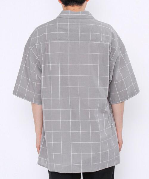 coen（コーエン）の「ヨクバリネン・チェックショートスリーブシャツ（シャツ/ブラウス・メンズ・ライトグレー/ベージュ・LARGE/MEDIUM/X-LARGE/SMALL）」の20枚目の写真