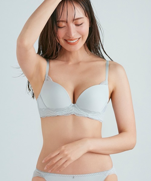セール】【B～Fカップ／上下セット つるんとしたデザインで
