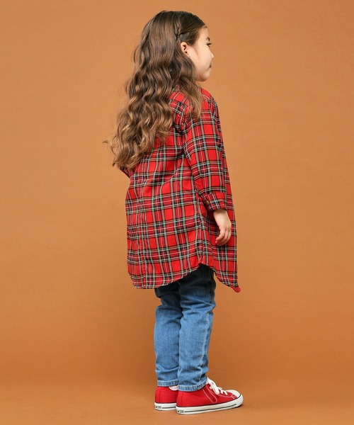 Lee(リー)の「Lee/リー デニム シャツワンピース(シャツワンピース・キッズ・ワンウォッシュ/インディゴブルー/グリーン系その他/レッド系その他・110/100/120/130/150/140)」の18枚目の写真