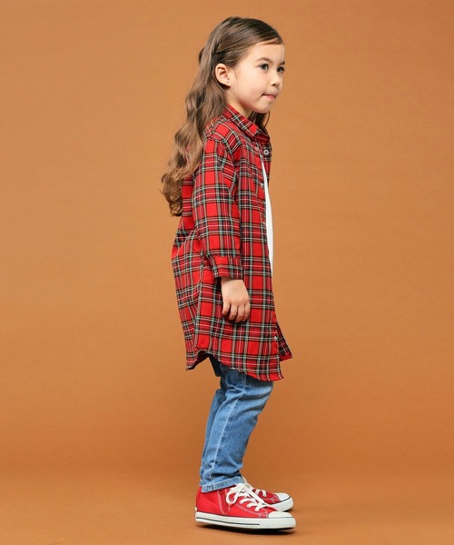 Lee(リー)の「Lee/リー デニム シャツワンピース(シャツワンピース・キッズ・ワンウォッシュ/インディゴブルー/グリーン系その他/レッド系その他・110/100/120/130/150/140)」の17枚目の写真