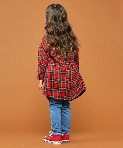 Lee(リー)の「Lee/リー デニム シャツワンピース(シャツワンピース・キッズ・ワンウォッシュ/インディゴブルー/グリーン系その他/レッド系その他・110/100/120/130/150/140)」の16枚目の写真