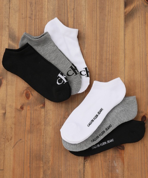 Calvin Klein（カルバン・クライン）の「【Calvin Klein/カルバンクライン】ワンポイントロゴ くるぶしソックス 6足セット（ソックス/靴下・メンズ・ブラック/マルチ/ホワイト・FREE）」の3枚目の写真