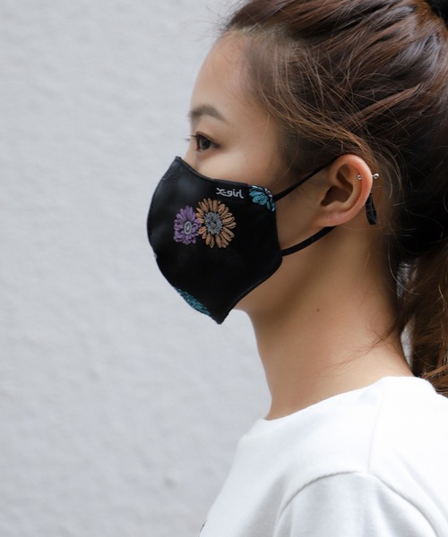X-girl（エックスガール）の「CHINESE JACQUARD FACE MASK（マスク・レディース・マルチ・ONE SIZE）」の10枚目の写真