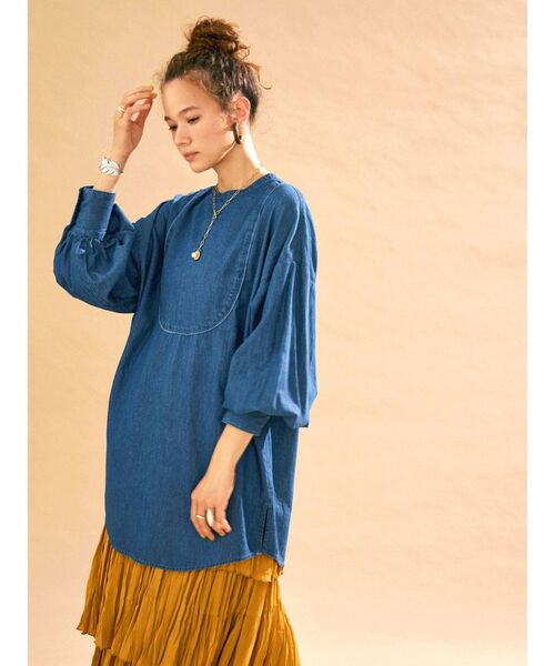 Ungrid(アングリッド)の「【10周年限定】オーガニックコットンデニムドレスシャツ(シャツ/ブラウス・レディース・ブルー/インディゴブルー・FREE)」の4枚目の写真