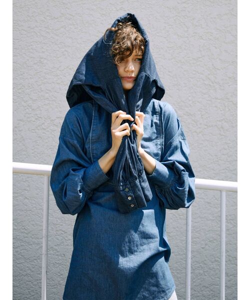 Ungrid(アングリッド)の「【10周年限定】オーガニックコットンデニムドレスシャツ(シャツ/ブラウス・レディース・ブルー/インディゴブルー・FREE)」の12枚目の写真