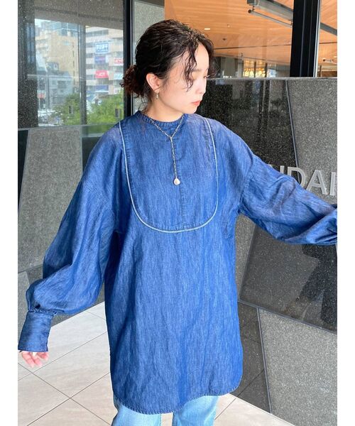 Ungrid(アングリッド)の「【10周年限定】オーガニックコットンデニムドレスシャツ(シャツ/ブラウス・レディース・ブルー/インディゴブルー・FREE)」の19枚目の写真